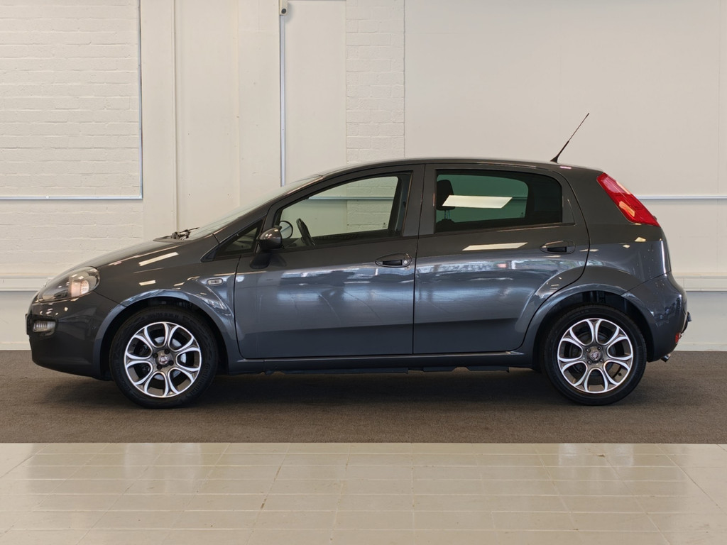 Fiat Punto Evo 0.9 TwinAir Sempre Cruise Clima Navi Trekhaak 16''LM 56895794-0.jpg | van den Boog Automotive