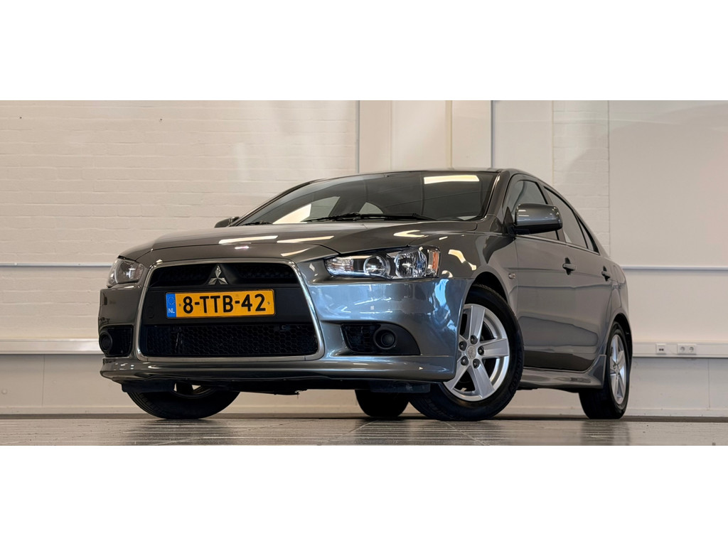 Mitsubishi Lancer Sportback 1.6 Limited Edition Nieuw staat Trekhaak Parkeerhulp 56954083-0.jpg | van den Boog Automotive