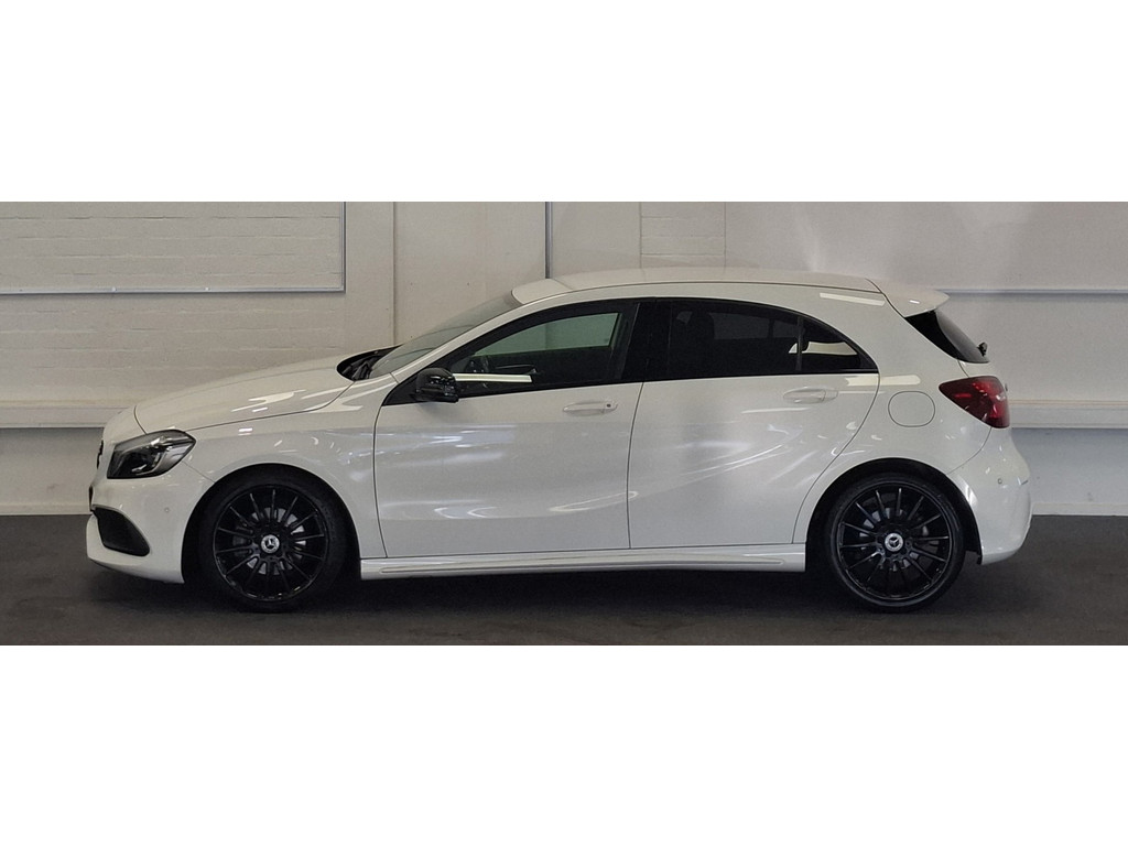 Mercedes-Benz A-Klasse 180 AMG Night Edition Plus Camera Xenon LED Leder Mooi! 57156781-0.jpg | van den Boog Automotive