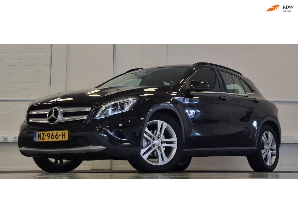 Mercedes-Benz GLA 200 Edition 1 Automaat Navi Xenon Leder Mooi! 57156993-0.jpg | van den Boog Automotive