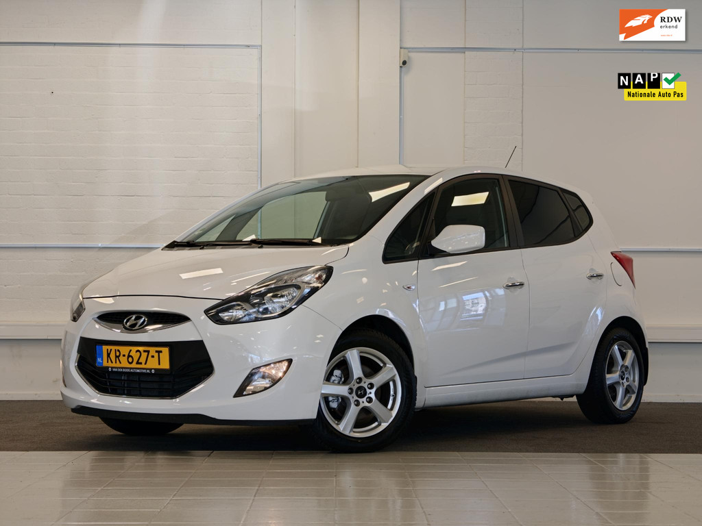 Hyundai ix20 1.6i i-Motion Parkeerhulp All season banden APK 57170516-0.jpg | van den Boog Automotive