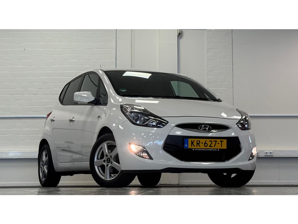 Hyundai ix20 1.6i i-Motion Parkeerhulp All season banden APK 57170516-0.jpg | van den Boog Automotive