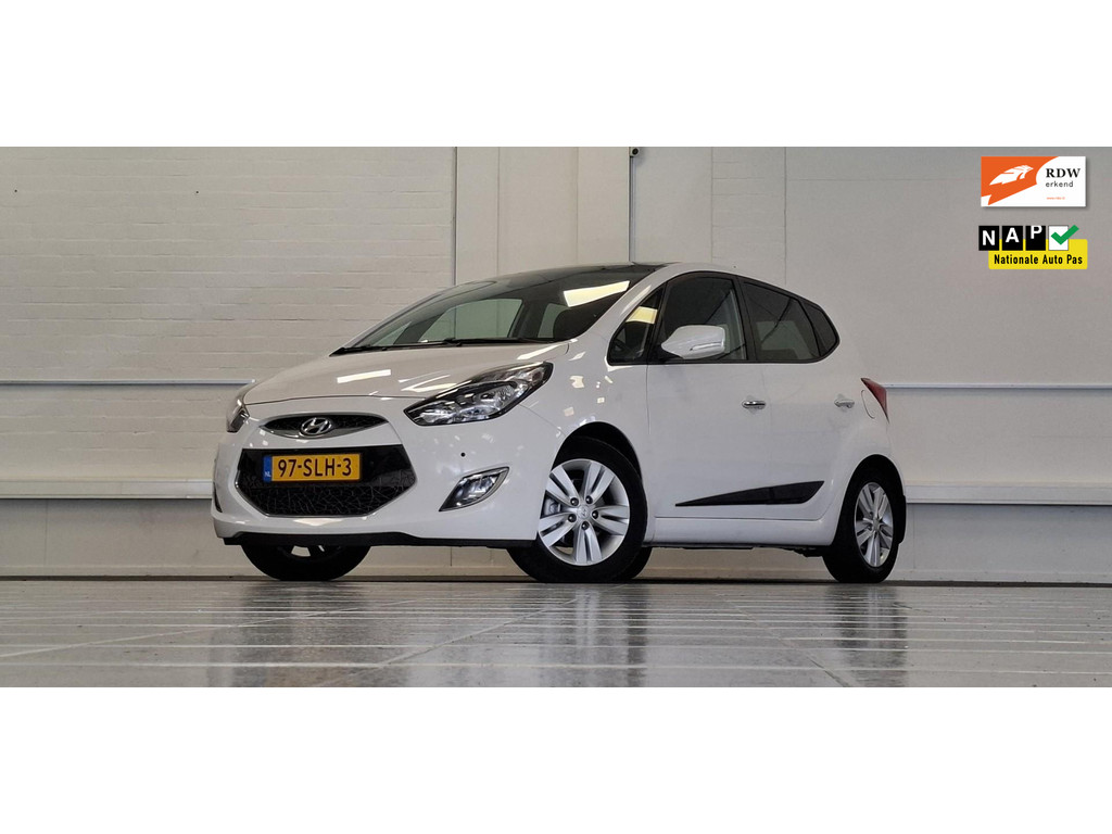 Hyundai ix20 1.6i i-Catcher Automaat Navi Schuif/kanteldak 57170530-0.jpg | van den Boog Automotive