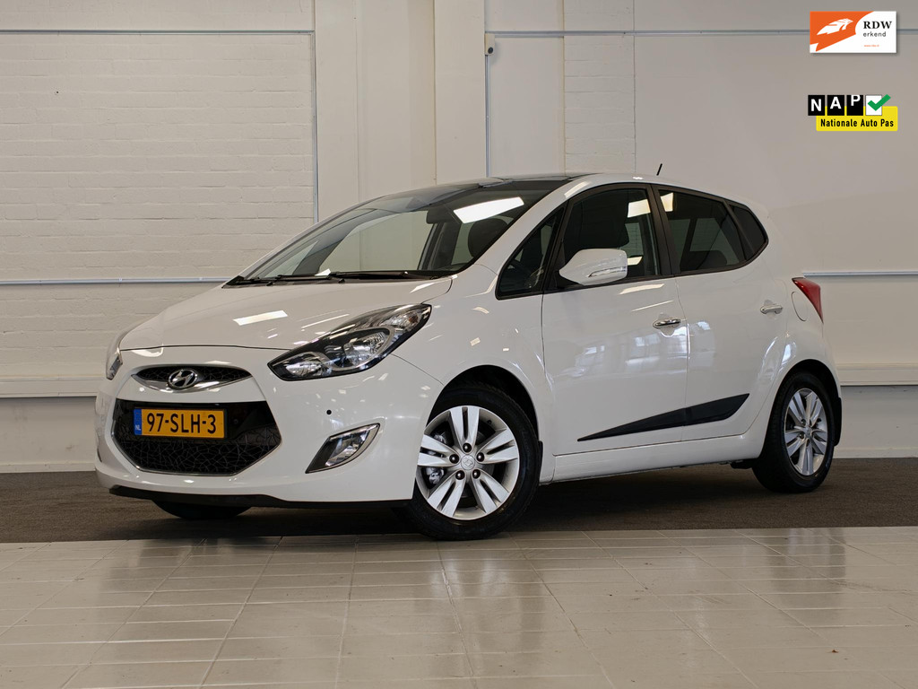 Hyundai ix20 1.6i i-Catcher Automaat Navi Schuif/kanteldak 57170530-0.jpg | van den Boog Automotive
