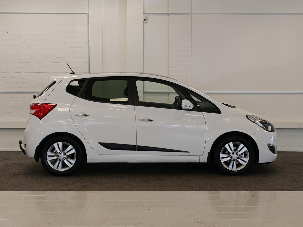 Hyundai ix20 1.6i i-Catcher Automaat Navi Schuif/kanteldak 57170530-0.jpg | van den Boog Automotive