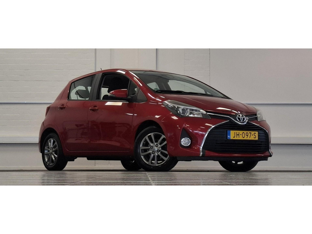 Toyota Yaris 1.3 VVT-i Trend 1e eigenaar Trekhaak Navigatie 57170554-0.jpg | van den Boog Automotive