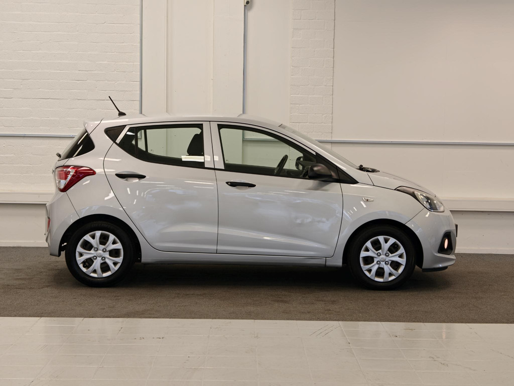 Hyundai i10 1.0i 12V i-Drive 57170566-0.jpg | van den Boog Automotive