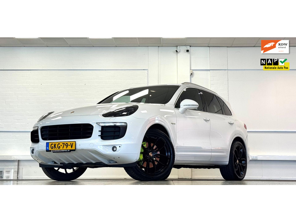 Porsche Cayenne 3.0 S E-Hybrid Platinum Edition 100% Onderhouden 57170582-0.jpg | van den Boog Automotive