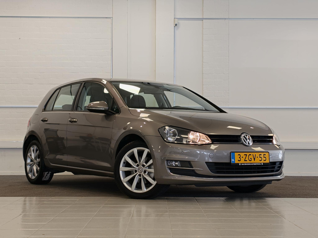 Volkswagen Golf 1.4 TSI ACT Business Edition Camera Navi Massage 57170586-0.jpg | van den Boog Automotive