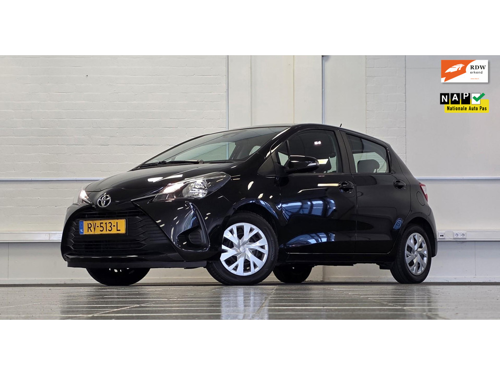 Toyota Yaris 1.0 VVT-i Comfort Airco Bluetooth Lage KM-stand 57170589-0.jpg | van den Boog Automotive