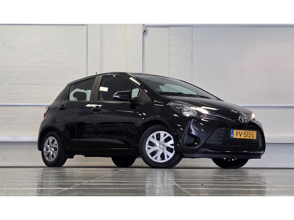 Toyota Yaris 1.0 VVT-i Comfort Airco Bluetooth Lage KM-stand 57170589-0.jpg | van den Boog Automotive