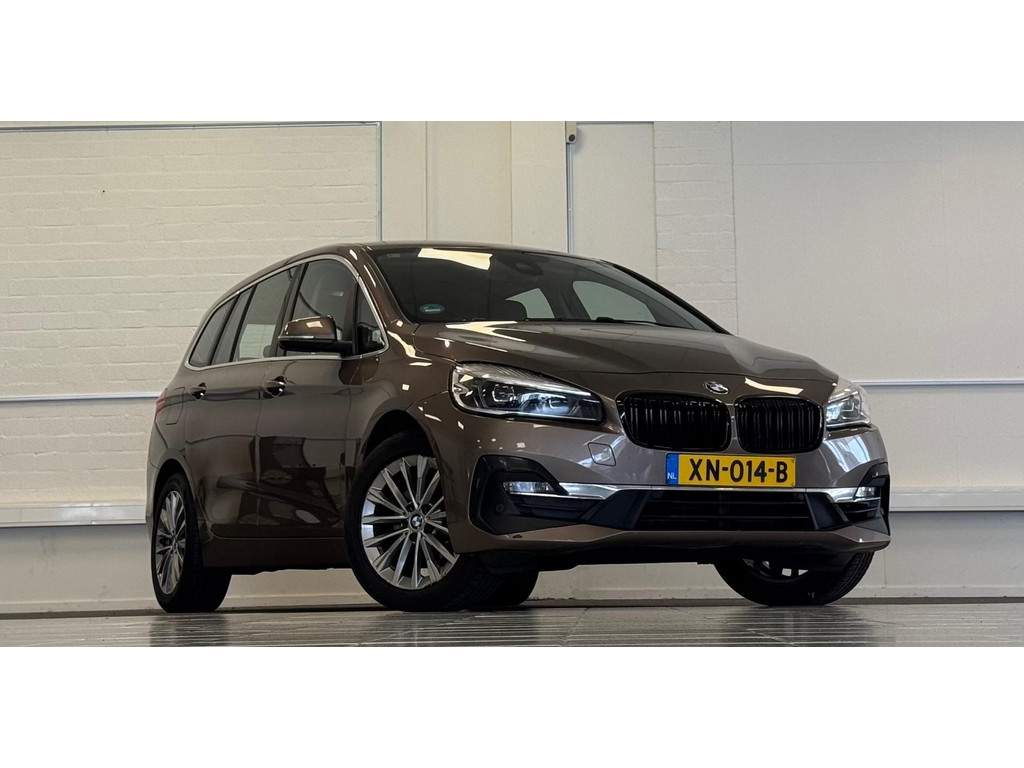 BMW 2 Serie Gran Tourer 216i Executive Edition 2e Eigenaar Trekhaak 57170617-0.jpg | van den Boog Automotive