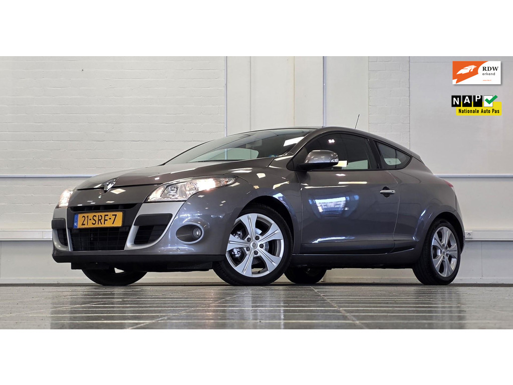 Renault Mégane Coupé 1.6i Dynamique Panoramadak 100% Onderhouden Mooi! 57170635-0.jpg | van den Boog Automotive