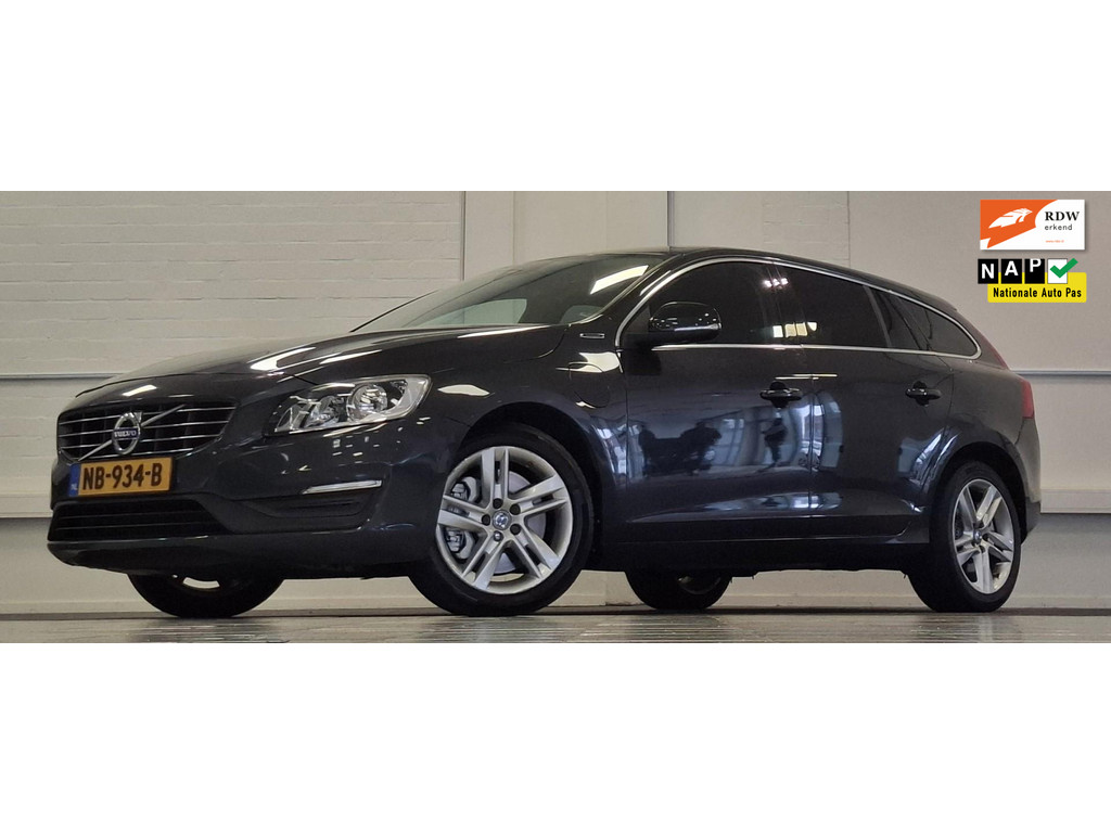 Volvo V60 2.4 D5 Twin Engine Lease Edition 2e Eigenaar Navi 57170679-0.jpg | van den Boog Automotive