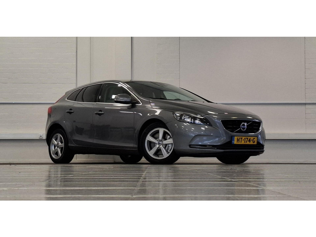 Volvo V40 1.5 T2 Momentum 2e Eigenaar Navi LED Goed 57170690-0.jpg | van den Boog Automotive