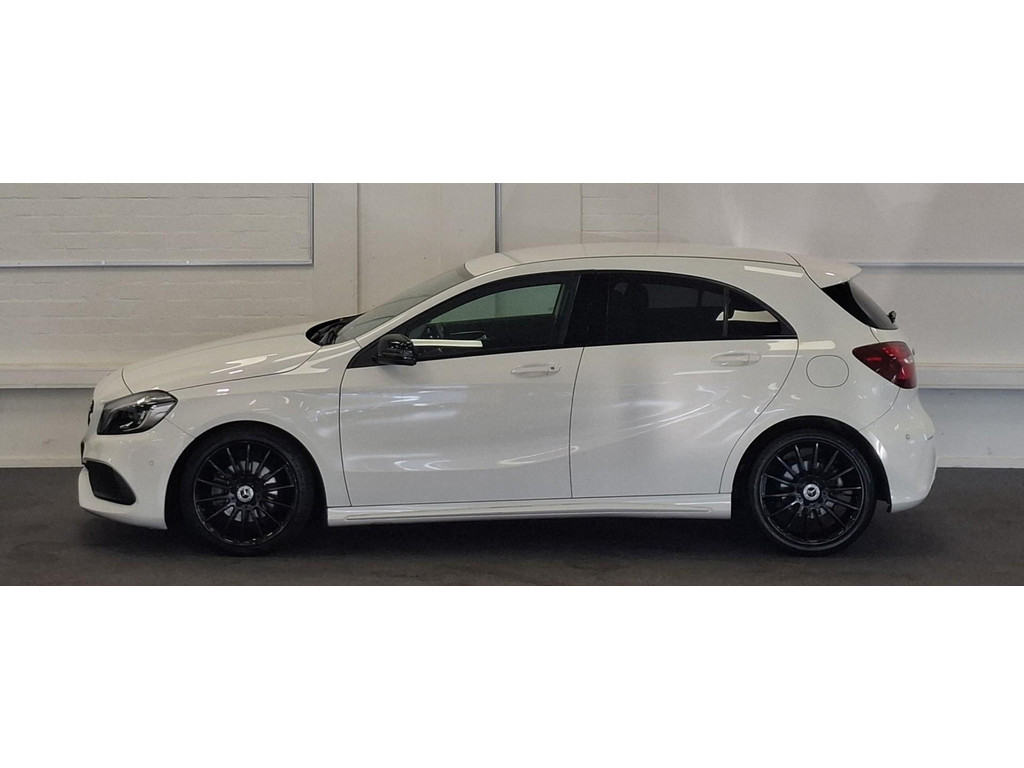 Mercedes-Benz A-Klasse 180 AMG Night Edition Plus Camera Xenon LED Leder 57170705-0.jpg | van den Boog Automotive