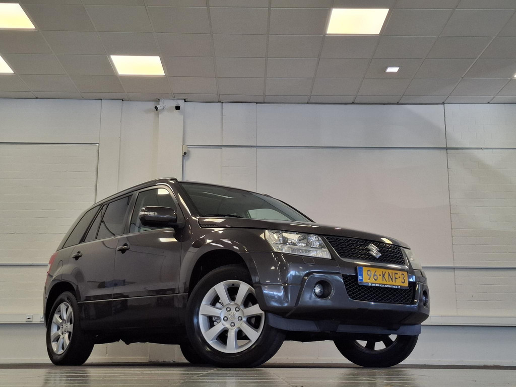 Suzuki Grand Vitara 2.4i High Executive 57208395-0.jpg | van den Boog Automotive