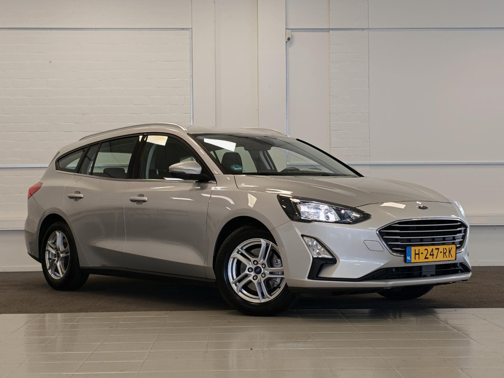 Ford Focus Wagon 1.0 EcoBoost Trend Edition Business 57228622-0.jpg | van den Boog Automotive