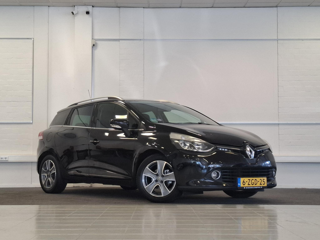 Renault Clio Estate 0.9 TCe Night&Day 57367023-0.jpg | van den Boog Automotive
