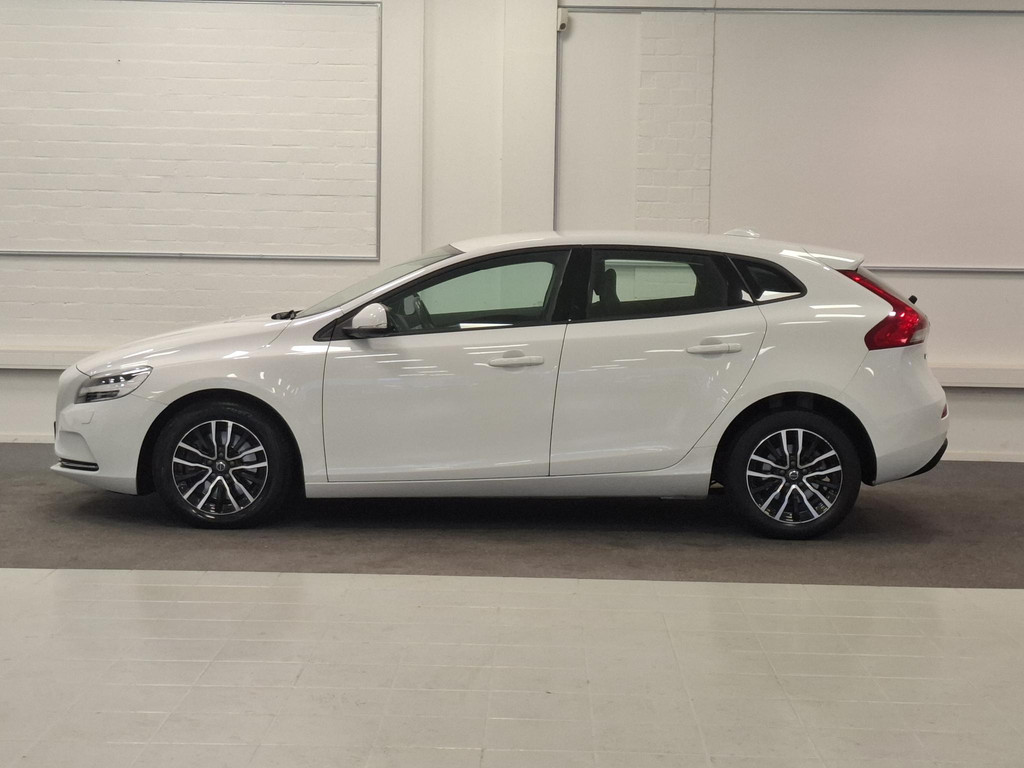 Volvo V40 1.5 T2 Nordic+ 57655522-0.jpg | van den Boog Automotive