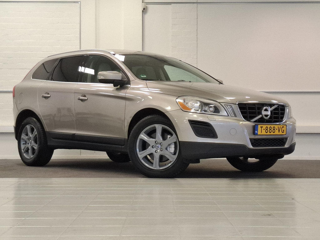 Volvo XC60 3.0 T6 AWD Summum 57672719-0.jpg | van den Boog Automotive