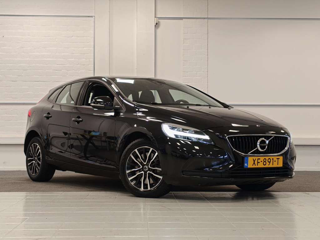 Volvo V40 1.5 T2 Polar+ 57679436-0.jpg | van den Boog Automotive