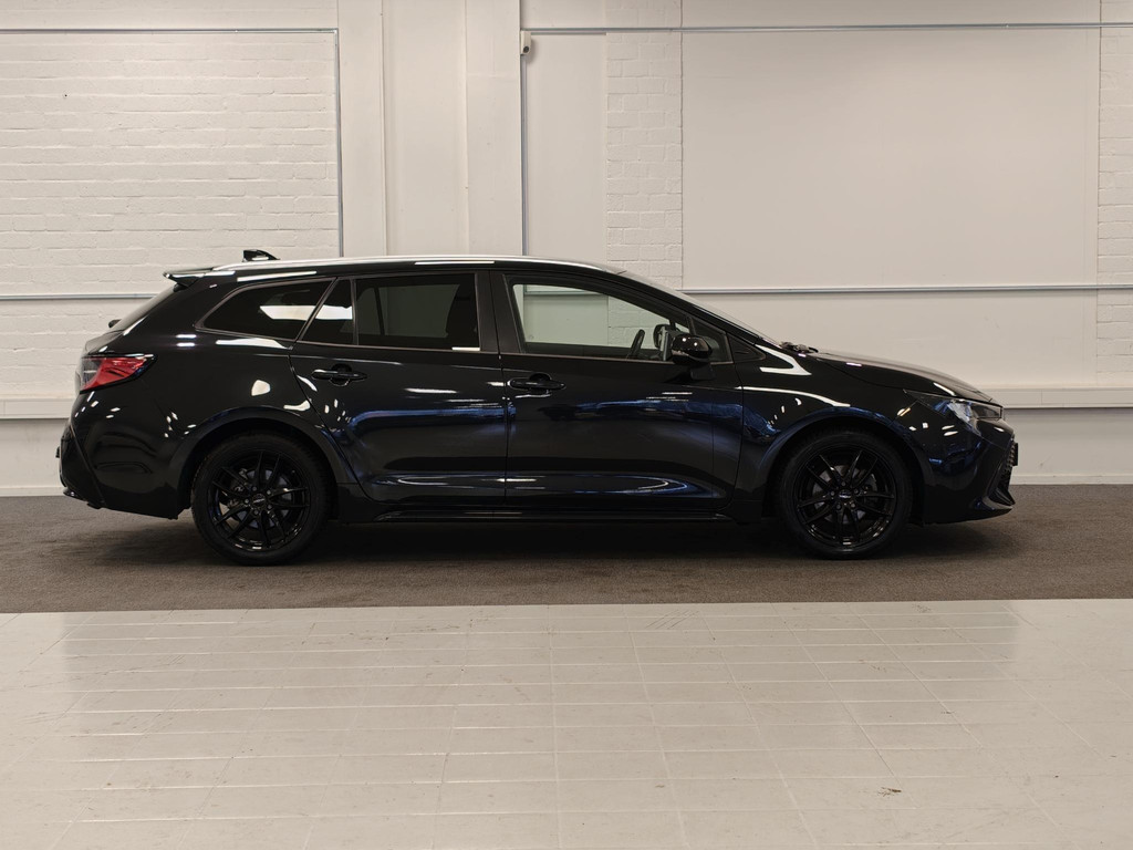 Toyota Corolla Touring Sports 1.8 Hybrid Business Plus 57679689-0.jpg | van den Boog Automotive