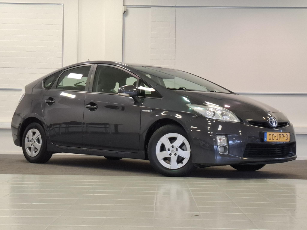 Toyota Prius 1.8 Comfort 57706037-0.jpg | van den Boog Automotive